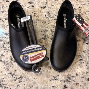 Sloggers Waterproof Shoes Men size 9 or Women 11-Garden or Rainwear